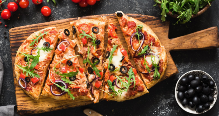 Con más de 20 años de experiencia en pizzería, Mozzarella & Basilico se posiciona como una de las grandes referentes en el Puerto de Santa María