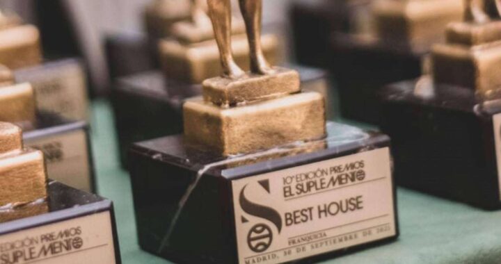 La 10ª edición de los Premios Nacionales El Suplemento otorga el  galardón a Mejor Franquicia Inmobiliaria a Best House