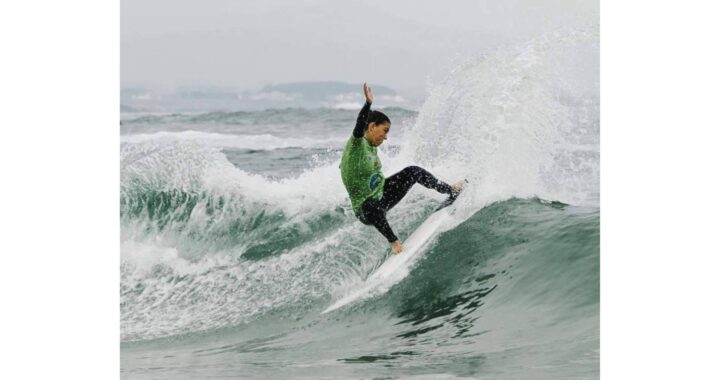 Bioksan esponsoriza a Lucía Machado, surfista española de élite